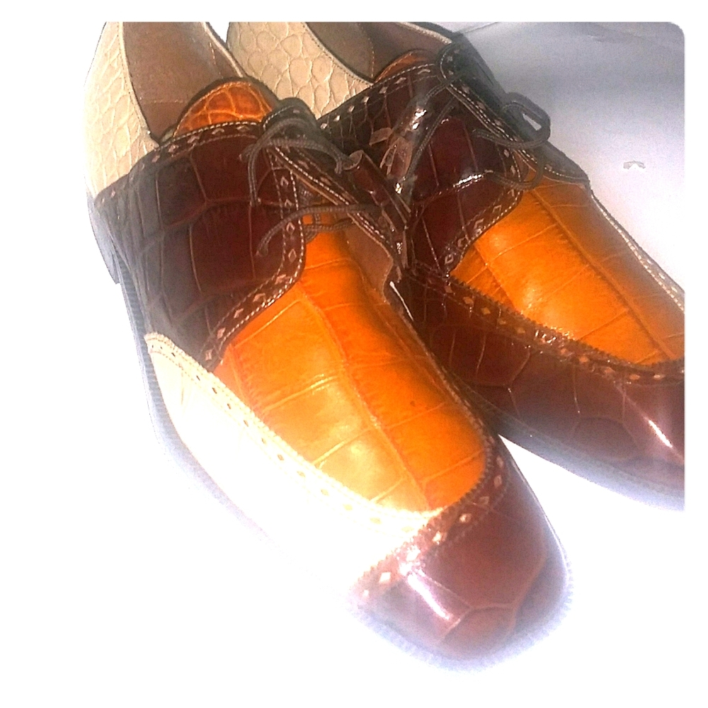 Marco Vicci.size 11 Triple threat ,three dimCnsion